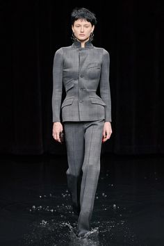 Santiago, Haute Couture Men, Balenciaga Haute Couture, Grey Minimalist, Mode Costume