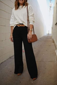 Work Outfits Women Sweater, White Sweater Business Casual, Cream Sweater Black Pants, Black Pants Sweater Outfit, Dark Neutral Outfit Ideas, White Sweater Outfit Work, Sweater With Slacks Work Outfits, White Sweater Black Pants, Cream Sweater Work Outfit