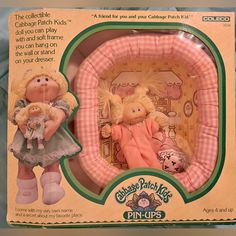 two dolls are in the packaging for cabbage patch kids's pin - up doll set