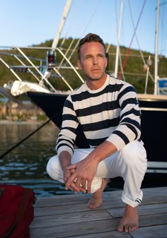 FEATURES & FIT Linen is known for its cool elegance and breathability, even for the hottest summer days. We selected the finest linen for this fine gauge sweater.   Fabrics: 100% linen   Features: -Saddle shoulder for ease of movement -Crewneck   Care Instructions: - Dry clean Chic Mens Fashion, Polo Aesthetic, Rabbit Fashion, Yacht Outfit, Classy Man, Sailing Fashion