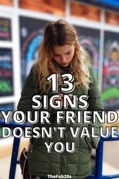 Signs your friend is toxic Signs Friendship Is Over, When You And Your Best Friend, Signs Of A Manipulative Friend, When You Outgrow Friends, Friend Jealous Of Other Friends, Signs Your Friend Is Toxic, Envious Friends Quotes, Toxic Friend Traits, How To Make Your Friends Jealous