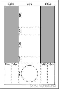 the floor plan for an apartment with two rooms and one room on each side, which is