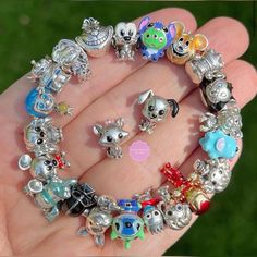 Pandora Disney Charms, Disney Pandora Bracelet, Charms Disney, Body Jewelry Diy, Disney Pandora, Pandora Charms Disney, Disney Bracelet