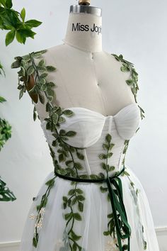 Wedding Dresses With Leaves, Leaf Applique Wedding Dress, Wedding Dress With Green Accent, Wedding Dress With Green Accents, Green Leaf Dress, Wedding Dress With Vines, Mushroom Wedding Dress, Wedding Dress Green Accent, Vine Wedding Dress