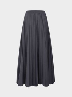 Enhance your wardrobe with our versatile Pleated Skirt 37"-Dark Grey. Perfect for both professional and casual settings, this skirt is a must-have for any fashion-forward individual. Dark Grey Skirt, Grey Skirt, Gray Skirt, Pleated Skirt, Dark Grey, Fashion Forward, Must Haves, Skirt, Wardrobe