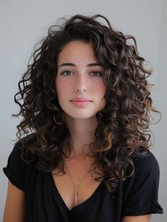 Medium Curly Haircuts, Perfect Curly Hair, Medium Curly, Colored Curly Hair, Medium Curly Hair Styles, Curly Hair Inspiration