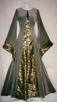 SCA Garb on Pinterest | 12th Century, Medieval Dress and 14th Century Witches Robes, Brocade Gown, Medieval Gown, Medieval Clothes, Pagan Witch, Fantasy Dresses, Green Gown, Medieval Costume, Period Outfit