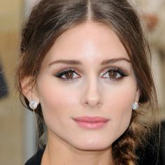 If I don't look like this at my wedding, I won't get married. Olivia Palermo Wedding, Olivia Palermo Makeup, Olivia Palermo Beauty, Lovely Makeup, Wedding Hairstyles And Makeup, Estilo Olivia Palermo, Olivia Palermo Lookbook, Olivia Palermo Style, Plaits Hairstyles