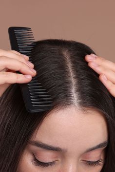 We asked experts how to have a healthy scalp, including clarifying shampoos, how often to wash your hair, and ingredients to look for. #beautyhacks #beautytips #details #scalp #healthyhair Thick Scalp Hair, Hair Washing, Healthy Strong Hair, Hair Wash, Deep Clean Scalp Diy, Healthy Scalp Aesthetic, Unhealthy Scalp, Dry Scalp Remedy