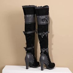 THESE BLACK VICTORIAN BOOTS ARE A MUST-HAVE FOR YOUR steampunk style! Indulge in the utmost comfort and exquisite quality of our Victorian Steampunk Boots. These boots boast a beautiful contrast of materials, combining supple black leather and luxurious suede. The adjustable lacing on the front not only adds a touch of elegance but also allows for a customized fit. Plus, don't miss the delightful little hearts on the lace, adding a charming detail to the design. With a wide and stable heel of 3. Victorian Outfit Inspiration, Victorian Boots Women, Black Victorian Boots, Victorian Style Fashion, Victorian Steampunk Fashion, Dark Steampunk, Goth Outfit Inspo, Steampunk Shoes, Steampunk Boots