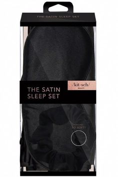 KITSCH Sleep Set are your newest nighttime necessity. Their satin construction won't crimp or agitate our strands while you sleep, allowing you to wake up frizz free and ready to take on the day! Banish breakage and conquer creases with these chic day to night no-brainers. Each package includes 1 standard size pillowcase (26"x20"), 1 eye mask, and 1 scrunchie. Personalised Jewellery Necklaces, Levis Outfit, Lifestyle Trends, Planner Book, Frizz Free, Sleep Set, Vacation Mode, Black Satin, Kitsch