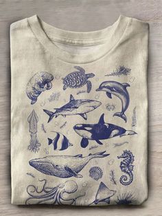 Cute Animal Shirts, Tshirt Printing Design Ideas, Marine Biology Shirts, Animal Clothes, Cute Summer Shirts, Sea Style, T Shirt Prints, Trending Graphic Tees, Animal Print Shirt