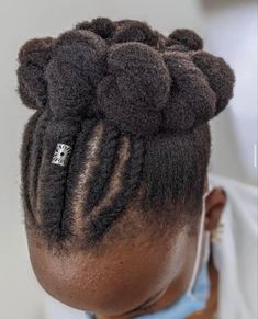 Styling Natural Hair, Emerald Hair, Natural Hair Wedding, Natural Updo, Afro Puffs, Cute Natural Hairstyles, Inner Self