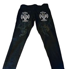 Printed Jeans Dark Blue Denim Silver/White Medieval/Fleur De Lis Pockets Printed Designs Under Pockets Size 15 (Runs Small) Brand New Rare And Hard To Find Jeans! Super Edgy And Cool! Any Questions Feel Free To Message Me Printed Jeans, Colored Jeans, Blue Denim, Dark Blue, Women Jeans, Print Design, Brand New, Women Shopping, Blue