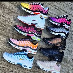 Tns Nike, Nike Tn Shoes, Baby Boy Sneakers, Nike Football Boots, Basket Nike, Sneaker Nike, Drip Outfit Men, Nike Fashion Shoes, Nike Tn