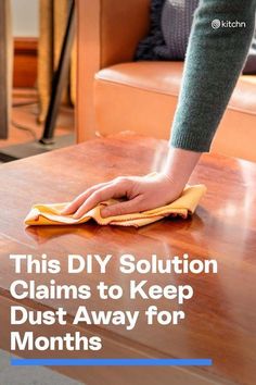 Deep Cleaning House, Dusting Spray, Homemade Cleaning Solutions, Apartment Decoration, Cleaner Recipes, Diy Cleaning Hacks