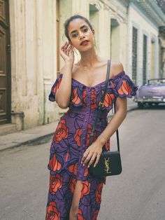 Cuba Aesthetic Outfit, Cuban Clothing Women, Cuban Outfit Havana Nights, Havana Nights Party Dress, Havana Cuba Fashion, Cuba Outfit Ideas, Havana Nights Party Attire Women, Havana Outfit, Cuba Style