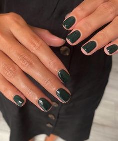 Winter Green, Green Nail, Minimal Nails, Neutral Nails, Nature Tattoos, Minimalist Nails