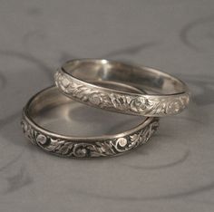 Going Baroque Wedding Band--Sterling Silver Patterned Wire Stacking Ring by debblazer on Etsy https://www.etsy.com/listing/59646427/going-baroque-wedding-band-sterling Dating Ring, Antique Style Rings, Sterling Silver Wedding Rings, Palm Coast, Silver Wedding Rings, Funky Jewelry, Vintage Band, Dream Jewelry, Sterling Silver Bands