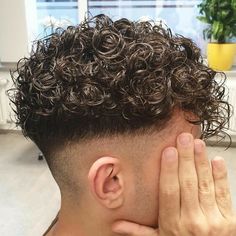 Fade Haircut Curly Hair, Male Haircuts Curly, Haircut Selfie, Photo Hijab, Curly Hair Fade, Men Haircut Curly Hair, French Twist Hair, Cute Hairstyle