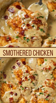 A collage of smothered chicken in gravy with crispy bacon on top. Smothered Chicken Recipe, Juicy Fried Chicken, Arabisk Mad, Resepi Biskut, Smothered Chicken, Fried Chicken Breast, Low Carb Paleo, Thigh Recipes, Recipes Crockpot