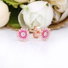 Honeycomb Hexagon, Pink Daisy Flower, Pandora Earrings, Gift Diy, Earring For Women, Pink Daisy, Daisy Flower, Quality Jewelry, Honeycomb