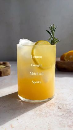 A Mocktail with excellent gut health and reset benefits? Sign us up! @join_jules makes this mocktail using a honey simple syrup, ginger and lemon juice and adding sparkling water on top! We're obsessed! You can find our immunity pack HERE to recreate this drink! https://www.melissas.com/products/ginger-and-turmeric-immunity-booster-pack?_pos=1&_sid=9edd86f17&_ss=r #mocktails #mocktailtrecipe #dryjanuary #melissasproduce #immunitybooster Ginger Mocktail, Sommer Mad, Flavored Sparkling Water, Alcohol Free Drinks, Drink Recipes Nonalcoholic, Lemon Ginger, Honey Syrup, Ginger Juice, Fancy Drinks