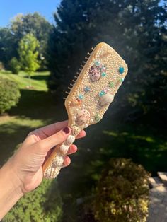 Beach themed mermaid bamboo hairbrush Bamboo Hairbrush, Seashell Mermaid, Cute Gifts For Friends, Fairy Hair, Mermaid Beach, Diary Ideas, Hippie Wallpaper, Styling Brush, Summer Feeling