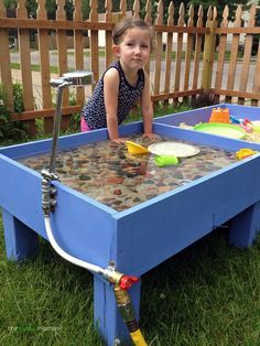 DIY Sand & Water Table // The Haas Machine Kids Craft Tables, Craft Table Diy, Kids Play Spaces, Backyard Kids Play Area, Sand And Water Table, House Games, Outdoor Toys For Kids