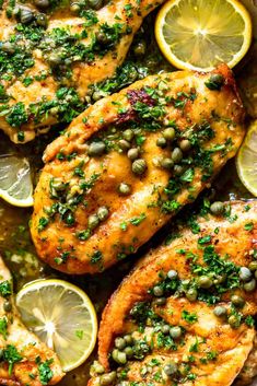 This Easy Chicken Piccata recipe is surprisingly fast and simple enough to make for a weeknight.  Make this Italian American classic chicken recipe for dinner tonight! Easy Chicken Piccata Recipe Simple, Food Recipes Meal Prep, Lemon Chicken Piccata Recipe, Easy Chicken Piccata Recipe, Dinner Recipes Italian, Easy Chicken Piccata, Chicken Scarpariello, Recipes Meal Prep, Baked Greek Chicken