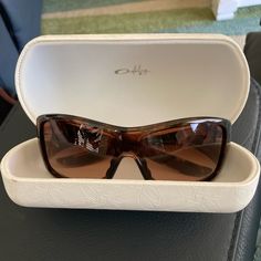 Color Is: Prizm Tungsten(Light Brownish) Matte Tortoises Frame With Wide Fit. Lens Color Are Bronze. Never Worn! Comes With White Drawstring Bag! Tungsten Light, Colored Sunglasses, Glasses Accessories, Women Accessories, Sunglasses, Women Shopping, Color