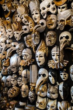 Types Of Masks, Costume Carnaval, Creation Art, Venetian Masks, Venetian Mask, Carnival Masks