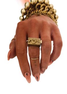 KEEPING SECRETS STATEMENT RING Cool Gold Rings, Chunky Accessories, Unique Gold Rings, Ring Stacks, Keeping Secrets, Gold Statement Ring, Jewelry Fashion Trends, Stacked Jewelry, Simple Chic