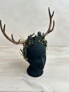 Halloween Crown With Deer Antlers Black Flower Crown Horns Crown Headband With Ivory Antlers Bride Photo Shoot Wedding Headpiece Woodland - Etsy Bride Photo Shoot, Black Flower Crown, Antler Crown, Deer Antlers Headband, Photo Shoot Wedding, Halloween Crown, Antler Headband, Deer Horn, Hair Adornments