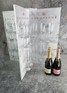 X Wall 24 Flute Tabletop Stand, Flute Stand, Champagne Stand, Champagne Wall, Champagne Cart, Flute Display, Tabletop Stand, Holds 24 flutes This champagne flute stand is made in the  Shape of a X, Tabletop Stand,  Size: 28 inches x 28 inches, it is a tabletop champagne flute stand and used for displaying champagne flutes with champagne. Ideal for all events and occasions, brand marketing, hotels, restaurants and home use This item comes flatpack for transporting, it takes roughly 5 minutes to s Flute Stand, Champagne Bottles, Champagne Flutes, Brand Marketing, Types Of Food, Champagne Flute, Tequila, Other Colors, Champagne