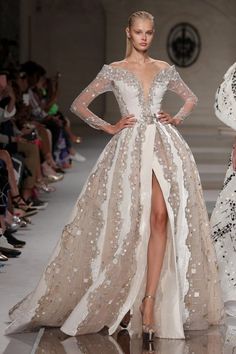 Ziad Nakad Couture Fall/Winter 2019-2020 Collection Ziad Nakad Couture, Ellie Saab, Couture Collection, Couture Dresses, Dream Dress