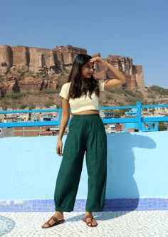 "Unisex Dark Green baggy pants for women and men, Custom made linen pant, Bohemian pants, Made to order, Plus size Perfect for summer days.. goes well with cropped top.. Comfy baggy pants.. -Female model height 5'3\" wearing length 36\" -Male model height 5'9\" wearing length 39\" -Fit: Comfortable -Closure: Elasticated waist Style these linen pants with casual tops or our tank tops. You would want to wear these everyday!" Cropped Linen Trousers Outfit, Dark Green Summer Outfit, Linen Trousers Outfit, Green Linen Trousers, Baggy Pants For Women, Baggy Pants Outfit, Green Linen Pants, Green Pants Outfit, Linen Pants Outfit