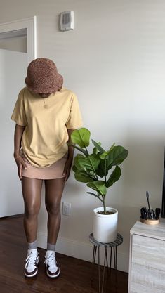 Fall Fits Dresses, Crocheted Outfits Aesthetic, Crochet Hat Outfit Ideas, Odumodublvck Bucket Hat, Crochet Clothes Outfit, Feminine Tomboy Style Summer, Knit Bucket Hat Outfit, Casual Brown Cotton Sun Hat, Casual Natural Cotton Bucket Hat