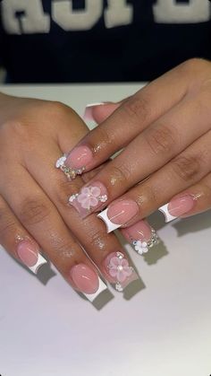 Short Nail Inspo, Acrylic Nail Set, Girly Acrylic, Diy Acrylic Nails, Nails Now, Colored Acrylic Nails, Cute Nail Ideas, Colored Acrylic