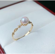 Vintage Style Japanese Akoya Pearl and Diamond Ring, Ivory Pinkish Color Pearls, Akoya Fine Pearl Solitaire Ring, Dainty Everyday Gold Rings ✦PRODUCT DETAILS✦ → Main stone: Akoya Pearl 5-5.5mm → Side stone: Diamond 0.02ct ✦SPECIFICATIONS✦ MOISSANITE ✓ COLOR: D ✓ CLARITY: VVS1 ✓ CUT: EXCELLENT OR DIAMOND ✓ COLOR: F-G ✓ CLARITY: SI1-VS ABOUT US ♥ Our designer and craftsmen work to create and deliver the most refined pieces of jewelry to you. We carefully handpicked and sourced each gemstone to ens Pearl Gold Wedding Ring, Gold And Pearl Wedding Ring, Unique Pearl Engagement Rings, Gold And Pearl Ring, Pearl Wedding Ring Vintage, Dainty Engagement Ring Vintage, Diamond And Pearl Engagement Ring, Pearl Wedding Rings, Pearl Engagement Ring Vintage