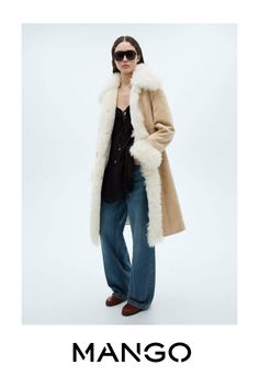 Heavy structure, Shearling-lined design, Long design, Fitted design, Shirt-style collar, Long sleeve, Faux fur cuffs, Unclosed, The model is 1.75 tall and is wearing a size 36 Fur Lined Coat, Elegante Y Chic, Long Jacket, Faux Fur Collar, Winter Coats Jackets, Denim Coat, Faux Fur Jacket, Double Face