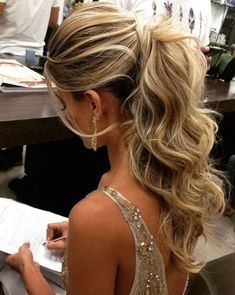 Long Hair 50, Diy Ponytail, Prom Tips, Hairstyle Ponytail, Free Hairstyle, Half Bun, Hairstyles Pictures, Ponytail Hairstyle, Tutorial Ideas