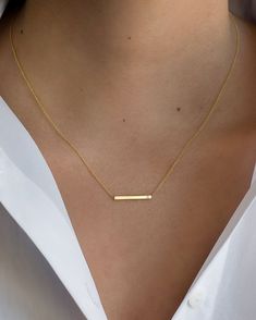 "14K solid gold Bar necklace with a tiny diamond , comes in the gold color of your choice, and length of your choice, dainty and absolutely amazing! The perfect everyday necklace, by itself or layered. made in L.A. Size: Approx. 1\" Diamond: 0.01 ct wt  Ships in 5 to 7 business days Comes gift ready in our beautiful branded jewelry box." Simple Jewelry Necklace, Minimalist Gold Necklace, Simple Gold Jewelry, Simple Gold Necklace, Jewelry Necklace Simple, Minimalist Necklace Gold, Delicate Gold Necklace, Pretty Jewelry Necklaces, Gold Necklace Simple