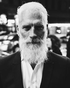 People, Man, Old, Beard, Hair Daniel Craig Workout, Medium Beard Styles, Beard Suit, Ducktail Beard, Beard Guide, Curly Beard, Beard Quotes, Long Beard Styles, Man With A Beard