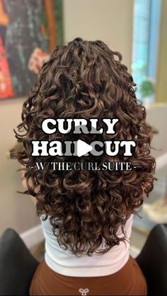 U Shaped Haircut Curly Hair, How To Layer Curly Hair, Haircut For Round Face Curly Hair, Layers Haircut Curly Hair, Curly Hair Framing Pieces, Curly Hair Shapes Haircuts, Long Haircut Curly Hair, Butterfly Curly Haircut, Black And Brown Ombre Hair