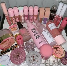 Asthetic Skincare, Koleksi Makeup, Peach Lip Balm, Penyimpanan Makeup, Luxury Makeup