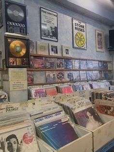 Record store Brit Pop Aesthetic, Stone Roses Aesthetic, Nai Aesthetic, Britpop Aesthetic, Record Shop Aesthetic, Stone Roses Poster, Stone Roses Lemon, Lemon Poster, British Bands