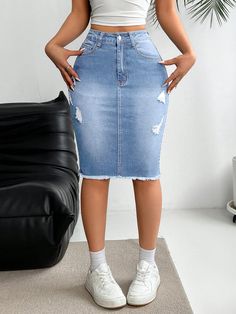 Casual Distressed Hem Fitted Denim Skirt, Summer Light Wash Casual   Denim Plain Pencil Medium Stretch  Women Clothing, size features are:Bust: ,Length: ,Sleeve Length: Mid Length Jean Skirt, Fitted Denim Skirt, Jean Skirt Outfits, Outfits Modest, Denim Skirt Outfits, Rock Outfit, Denim Skirt Women, Work Suits, Skirt Fits