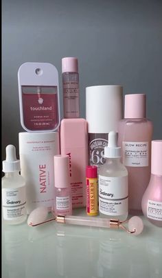 Cute Skin Care, Girly Skincare, Product Aesthetic, Spring Skincare, Profumo Victoria Secret, Koleksi Makeup