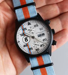 Brm Watches, Gulf Livery, Mens Watch Brands, Retro Watches, Amazing Watches, Watch Review, Best Watches For Men, Automatic Watches For Men, Fossil Watches